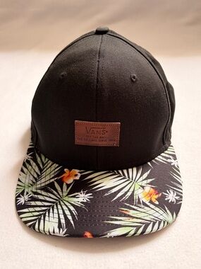 Vans Black Snapback with Tropical Floral Brim